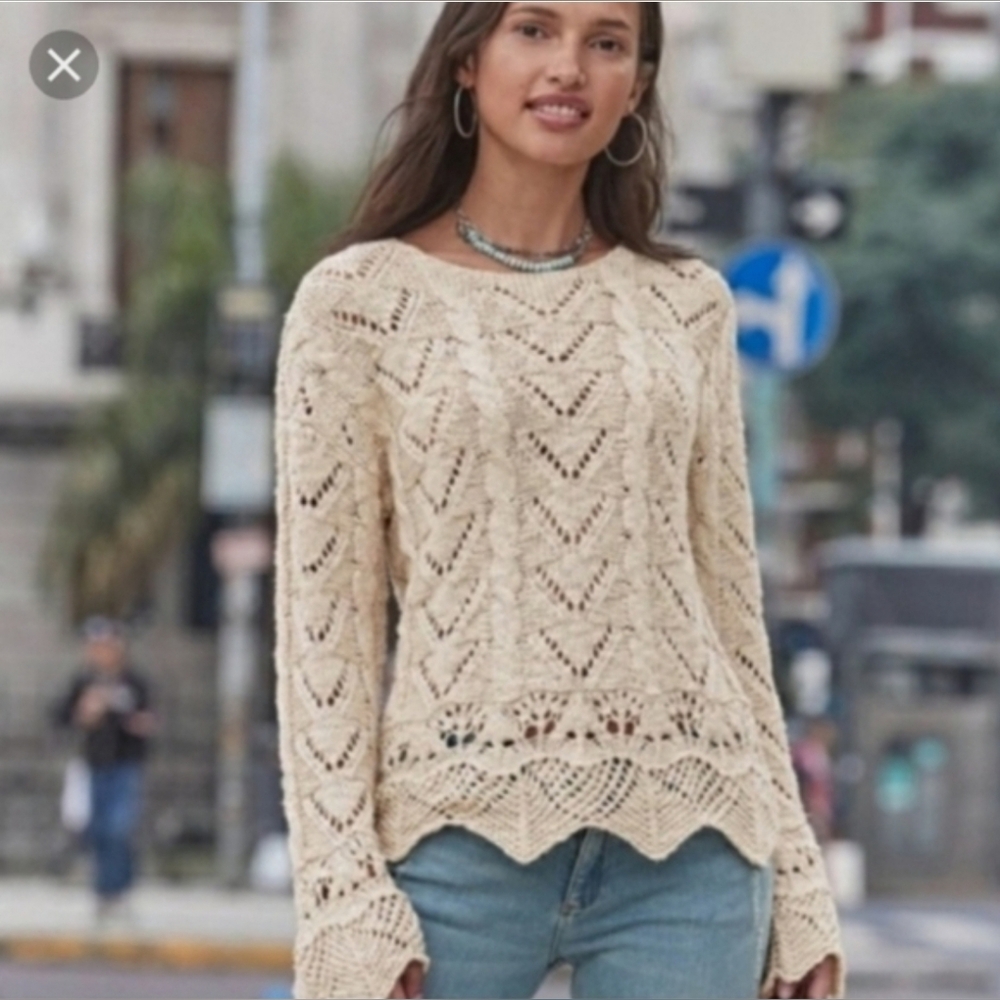 Women's Sundance Knitted Sweater with Bell Sleeves, Size Medium